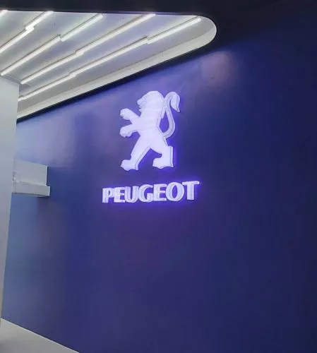 ป้ายไฟอะคริลิก PEUGEOT