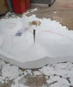 แกะสลักป้ายปู by wesignlab