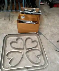 กรอบป้ายโลโก้ไฟ บนอาคาร บมจ