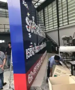 ทำป้ายนอกอาคารรุ่งโรจน์ ไฟเบอร์กลาส