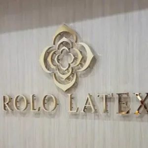 ป้ายอักษรสแตนเลสสีทองเงา ROLO LATEX