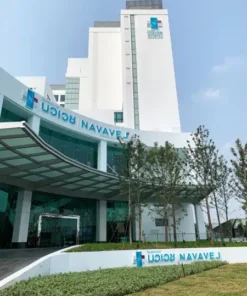 ป้ายอาคาร รพ.นวเวช อินเตอร์เนชั่นแนล