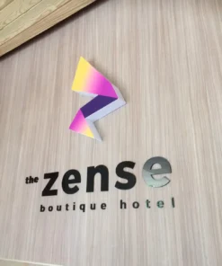 ป้ายไฟออกหน้าและข้าง หน้าโรงแรม The Zense boutique Hotel พิษณุโลก