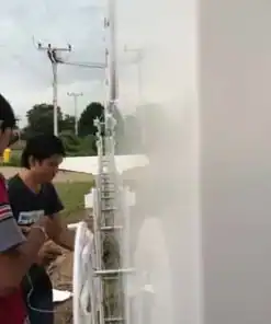 ป้ายไฟออกหลัง Ravin Home Resort ติดอักษร