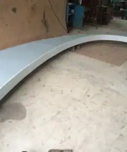 อักษรป้ายไฟออกหน้าโลโก้ โครง