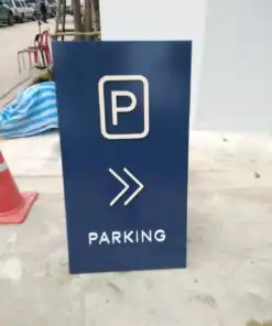 ป้ายตั้งหน้าร้าน PARKING สีน้ำเงิน