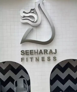 ป้ายโรงแรม SEEHARAJ FITNESS