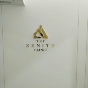 ป้ายอักษรโลหะ The Zenith
